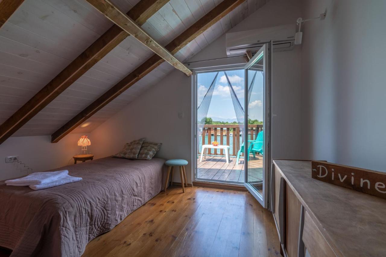 Hakuna Matata Apartments ウルツィニ エクステリア 写真