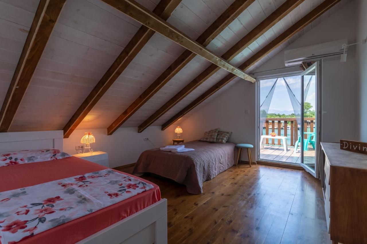 Hakuna Matata Apartments ウルツィニ エクステリア 写真